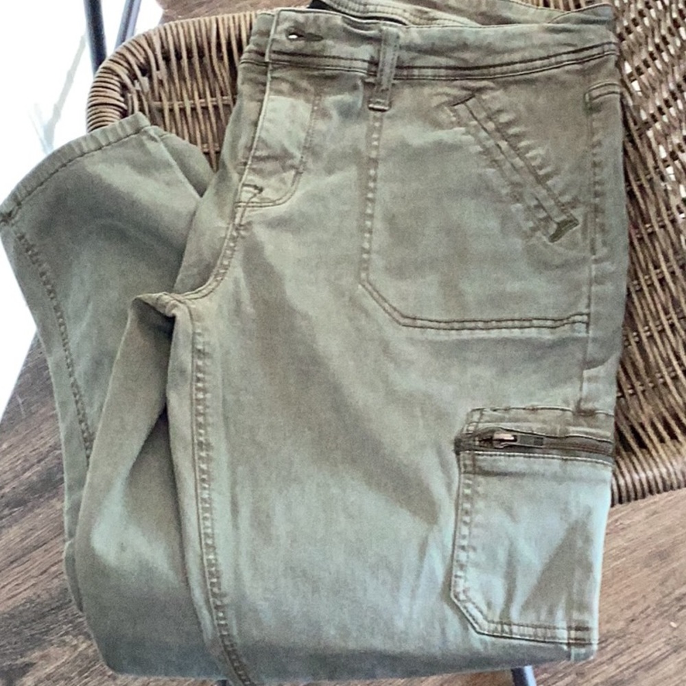 Ava & Viv Olive Jeggings